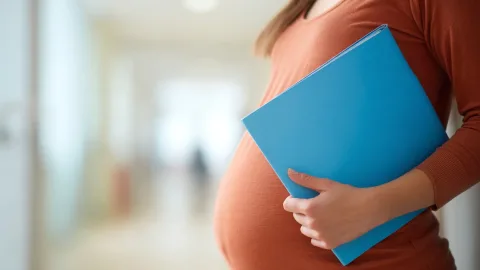 Роддома делятся на три уровня по приказу № 1130н — при осложнениях скорая везёт туда, где такой случай умеют вести
